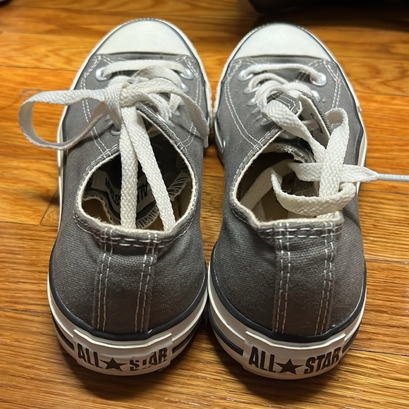 Converse All Star low tops women’s 7 gray👟♥ - Picture 3 of 6